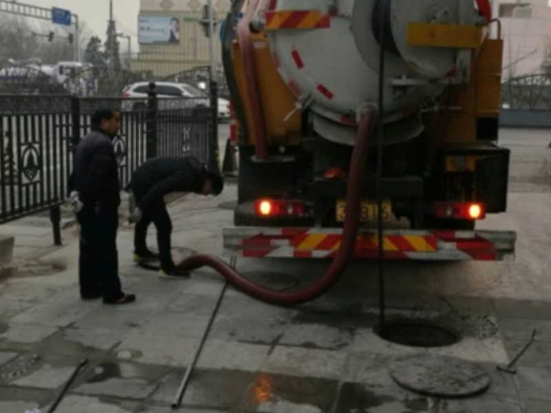苏州新区镇湖下水道疏通